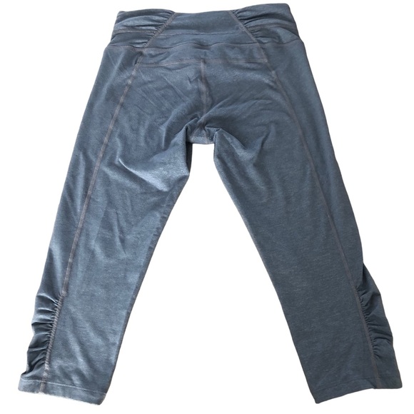 Athleta Capris SZ XS - Picture 7 of 9
